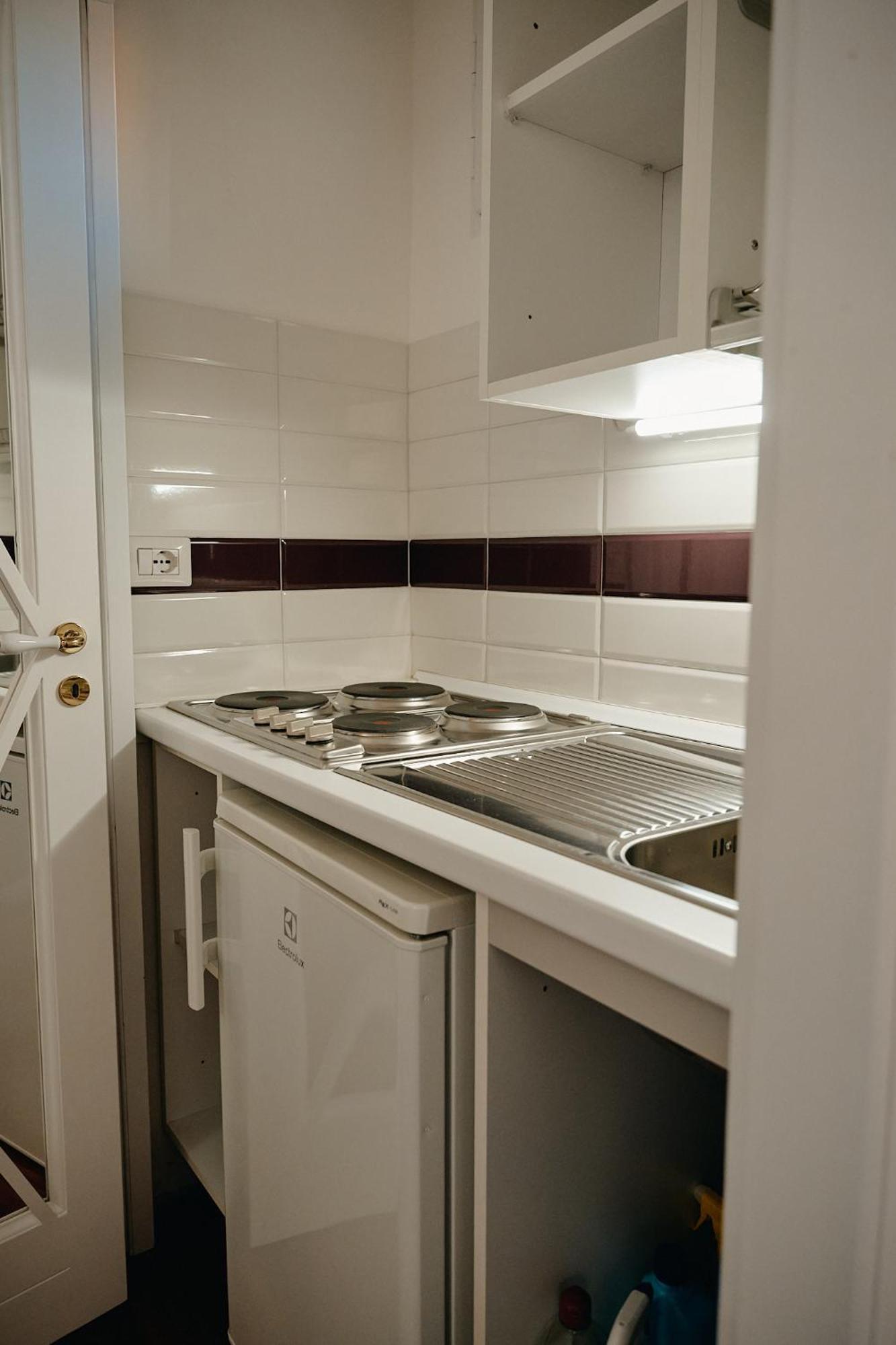 Cozy Studio Parlamento Apartment